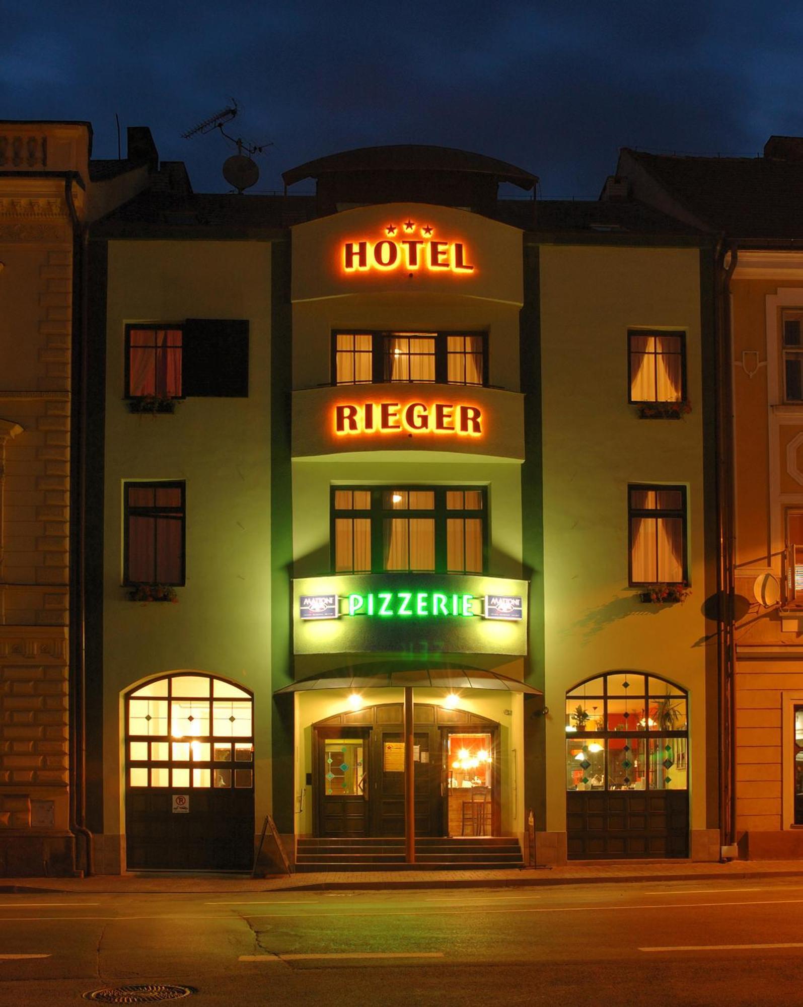 Hotel Rieger Garni Jicin Exterior photo